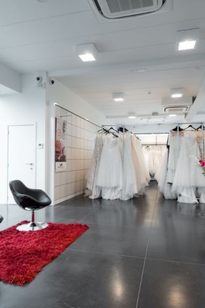 Bruidsmodeland Showroom1